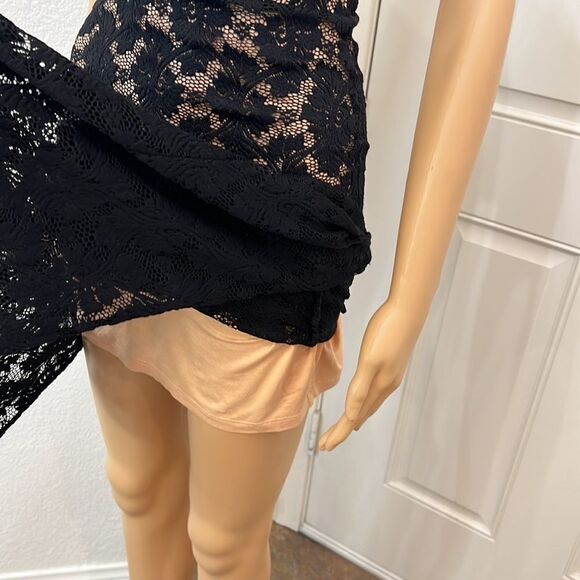 Nightcap Size 1 Black Dress Maxi Boatneck Floral Lace Keyhole & Slit Back Lined - Picture 6 of 16